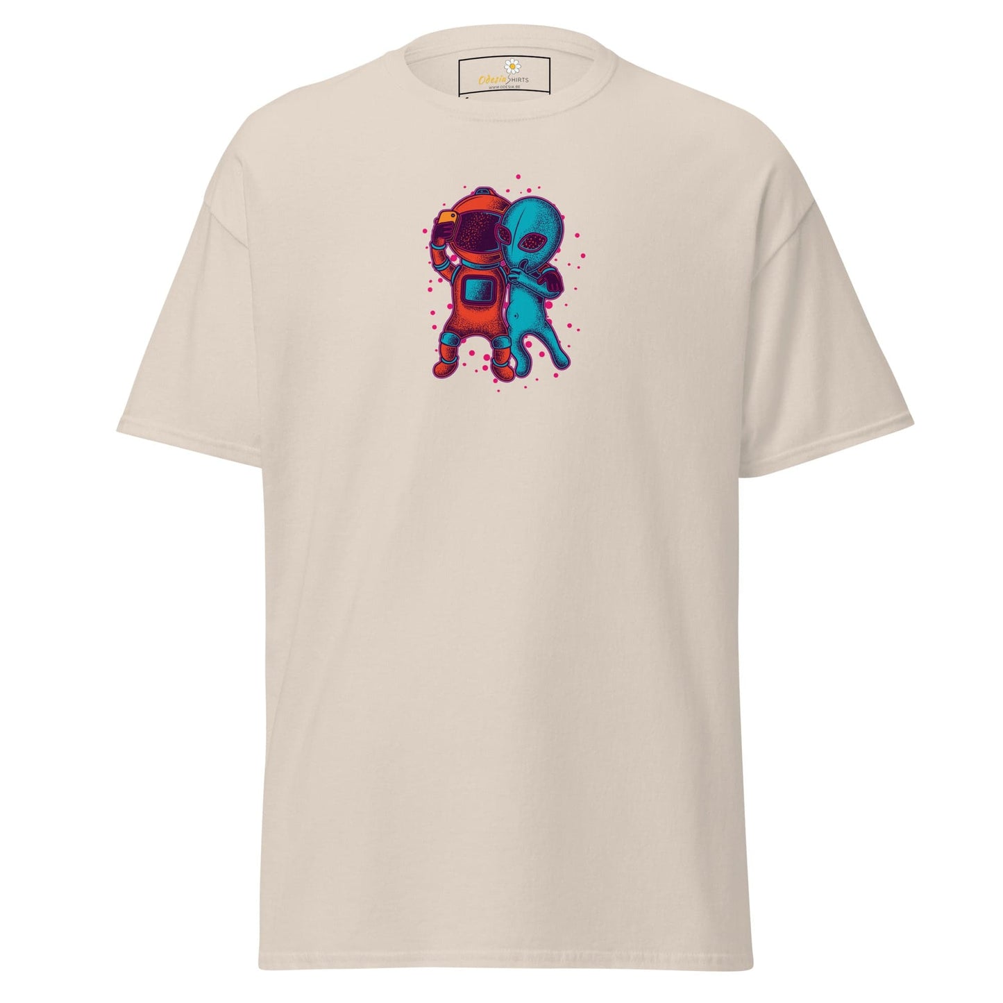 Unisex classic t-shirt - ASTRONAUT ALIEN SELFIE - REGULAR - Natural / S