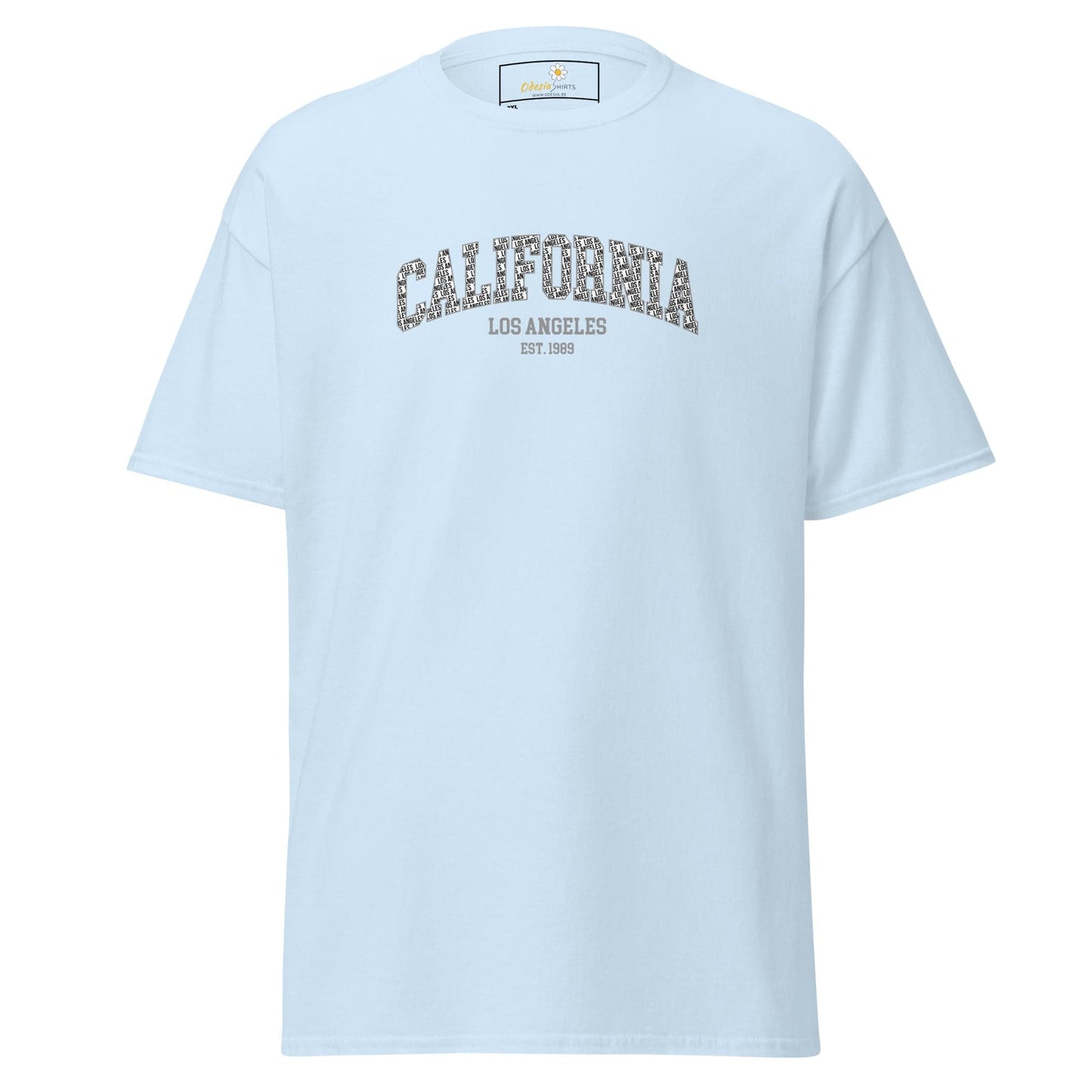 Light blue t-shirt with ’California’ and ’Los Angeles’ text.